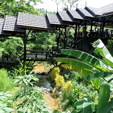 Montania Lifestyle Hotel Phanom Extérieur photo