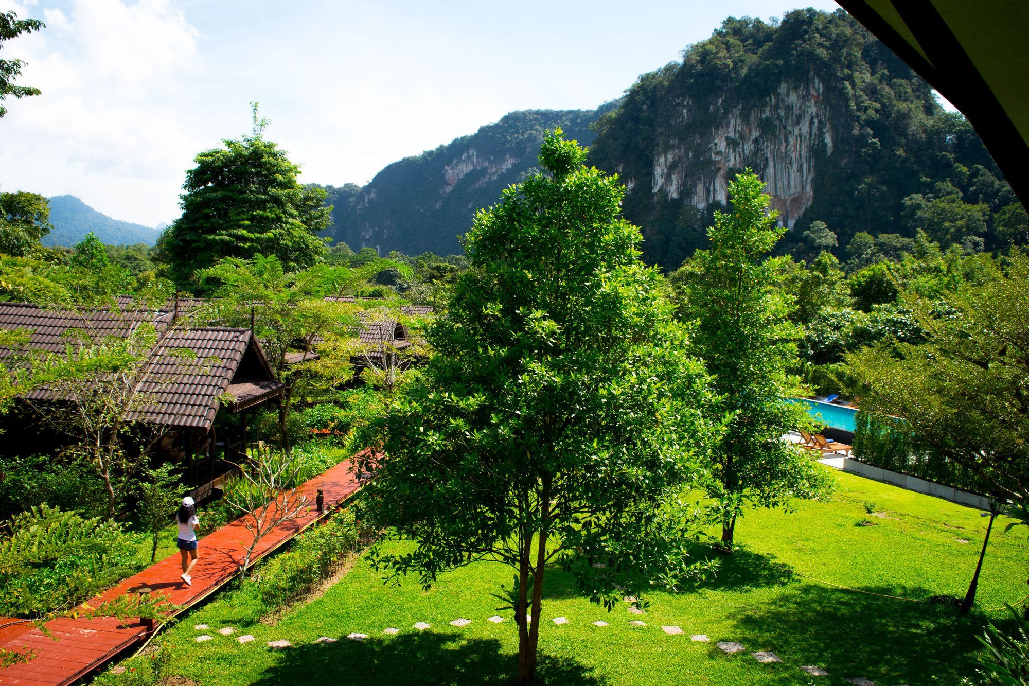 Montania Lifestyle Hotel Phanom Extérieur photo