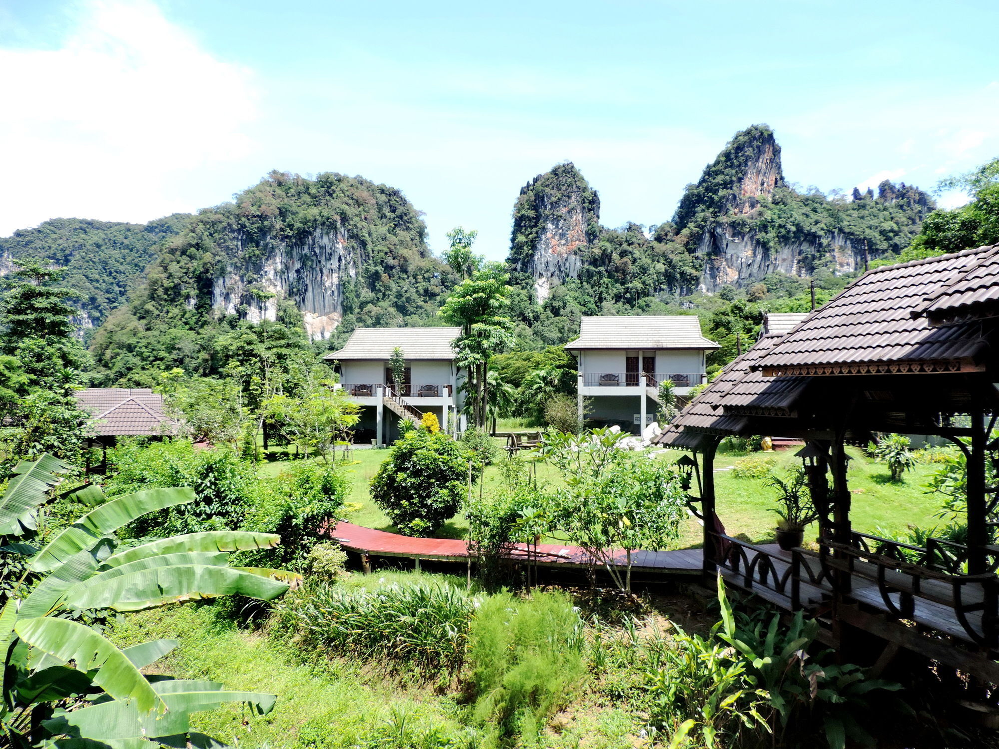 Montania Lifestyle Hotel Phanom Extérieur photo