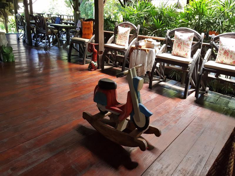 Montania Lifestyle Hotel Phanom Extérieur photo