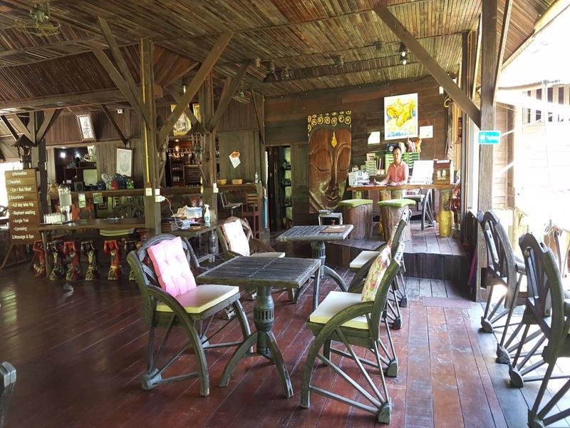 Montania Lifestyle Hotel Phanom Extérieur photo