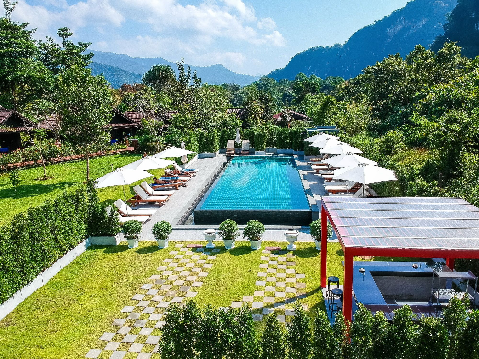 Montania Lifestyle Hotel Phanom Extérieur photo